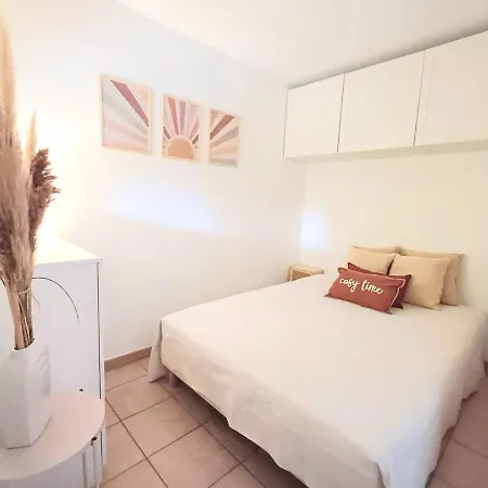 2 Piece, Clim & Terrasse Entre Et Apartman *