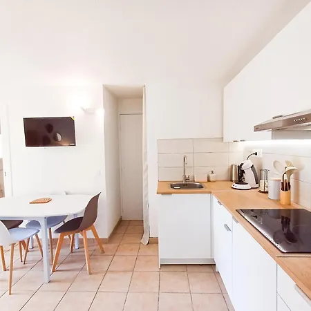 Appartement 2 Piece, Clim & Terrasse Entre Et Le Barcarès